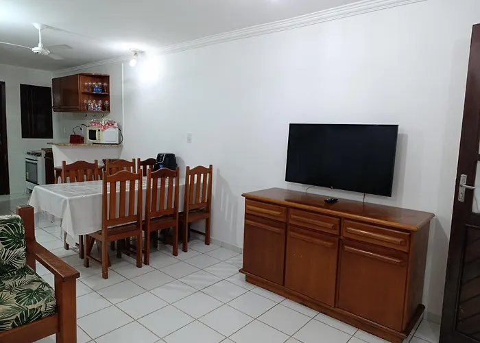 Casa Duplex 3 suítes em Condomínio Fechado