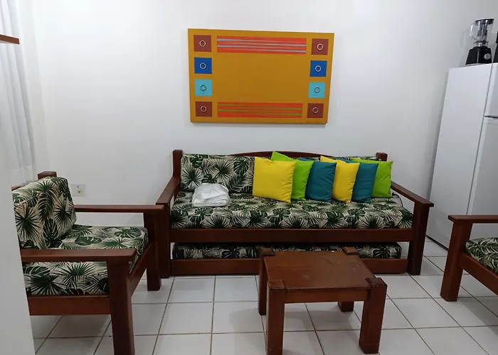 Casa Duplex 3 suítes em Condomínio Fechado