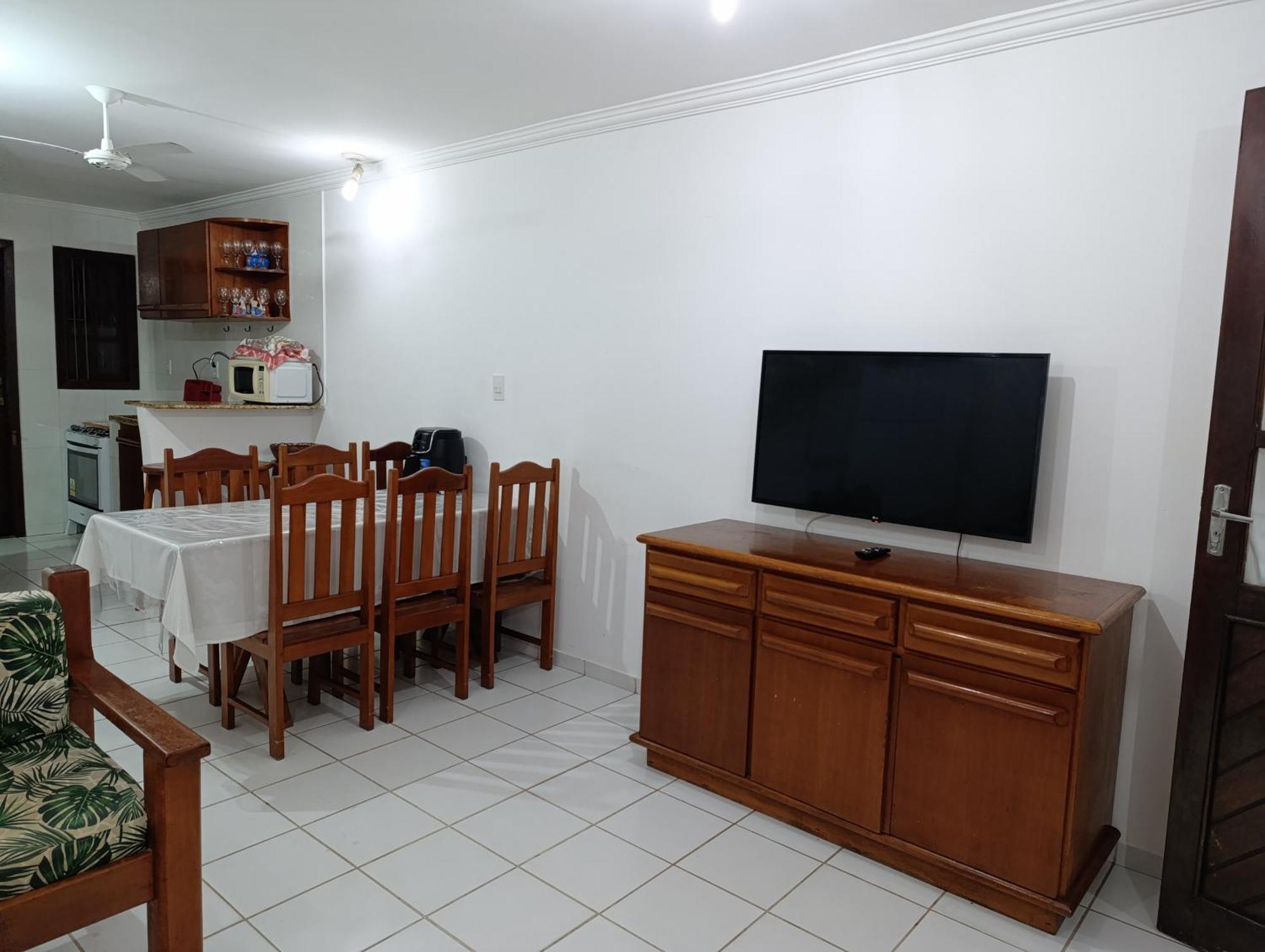 Casa de Férias Casa Duplex 3 Suítes Em Fechado *